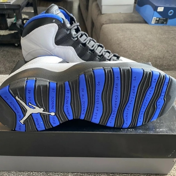 Air Jordan Retro 10 'Powder Blue/White - Picture 4 of 6